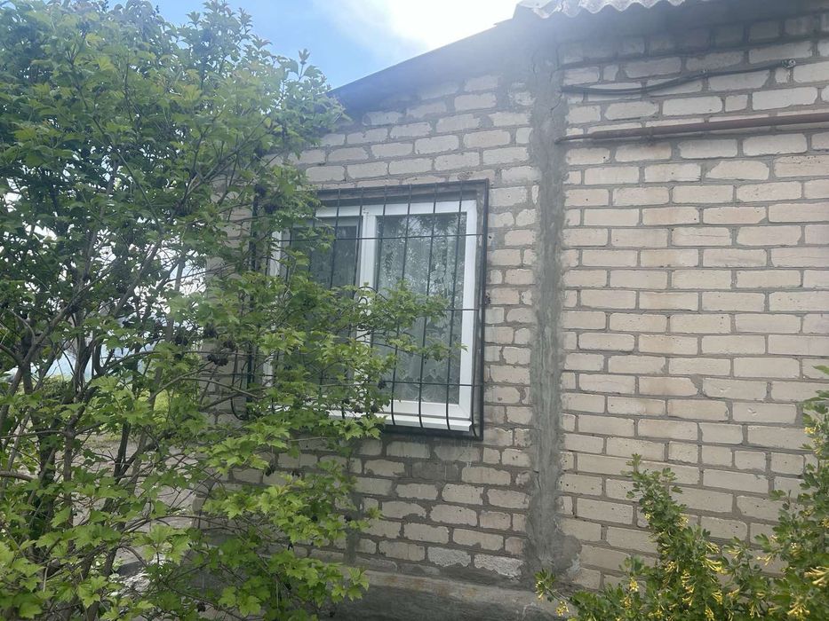 Продам дом.На Долнинцево
