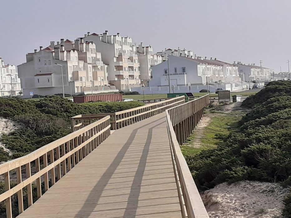 Férias no Baleal frente à praia _ Urbanização Baleal Sol Village 2