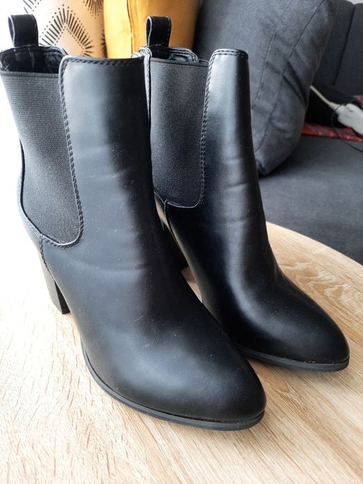Czarne botki deezee r. 37