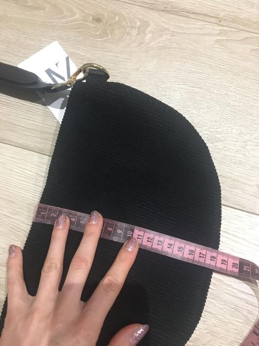 Nerka czarna duza Zara
