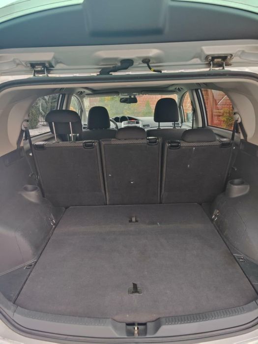 Toyota verso 2.0 diesel