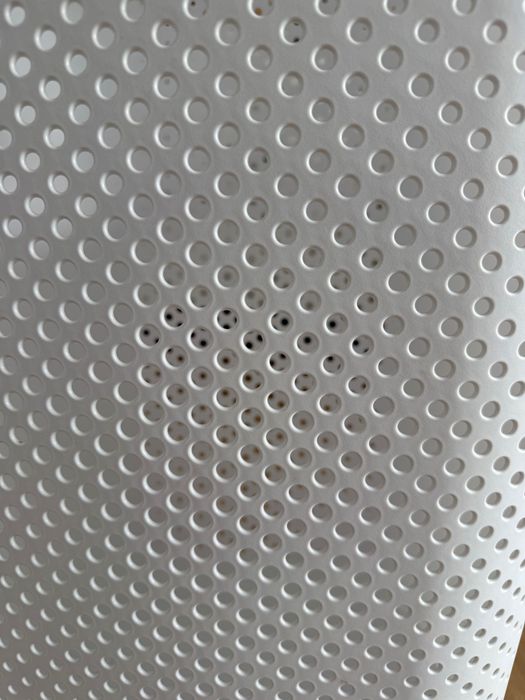 Biały kosz na pranie Curver Infinity 60L