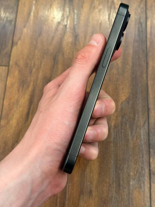 Чудовий  Iphone 15Pro Мах  256GB  Neverlock, АКБ 90%,фіз сім!