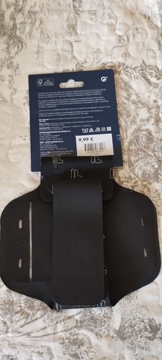 Armband Fila novo.