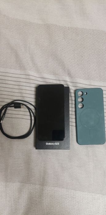 Samsung Galaxy S23 8/256