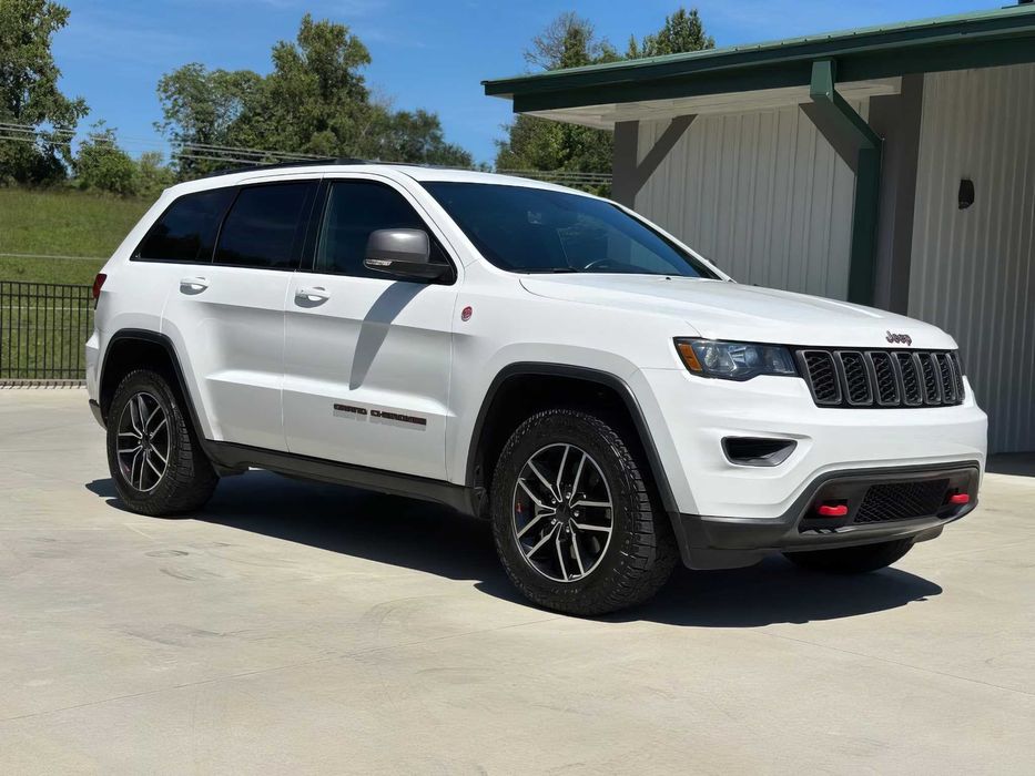 Jeep Grand Cherokee Trailhawk      2021