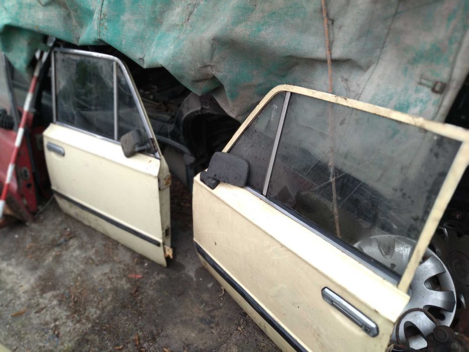 Fiat125 P   Drzwi, zderzak ,