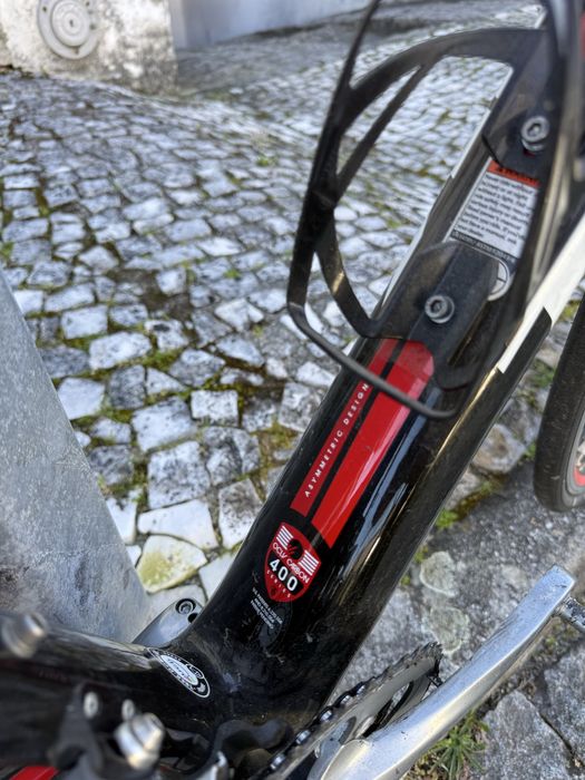 Bicicleta estadra Trek Domane Carbono