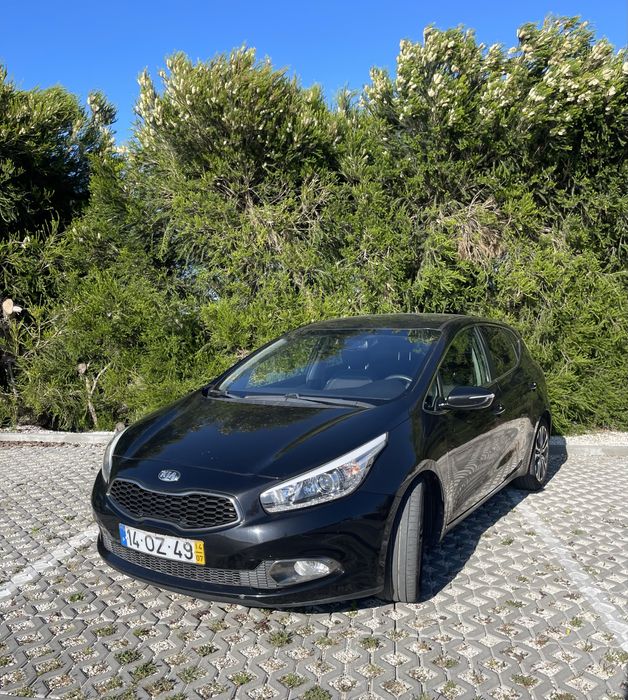 Kia Ceed 1.6 CRDi Dream Team Nacional | GPS | 2 Chaves