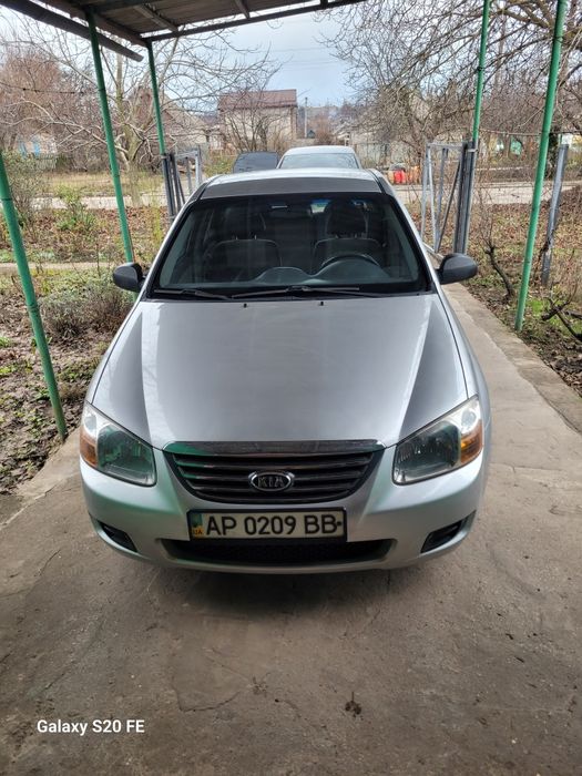 Продам автомобиль Kia Cerrato