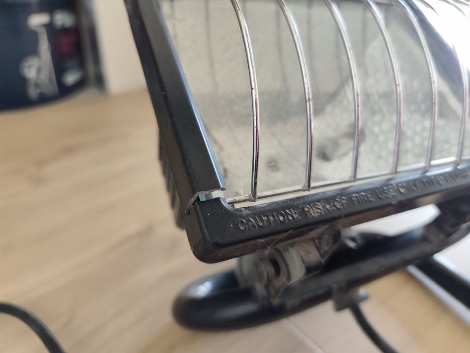 Halogen budowlany