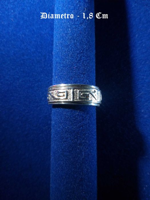 10 Anéis Com Motivos Medievais - Prata 925‰ - 18,00€ / Cada Anel