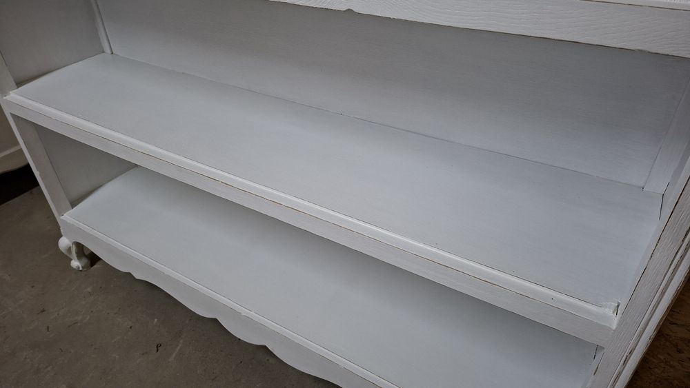 Regalik biblioteka ludwikowski bielony z przecierka Shabby Chic i