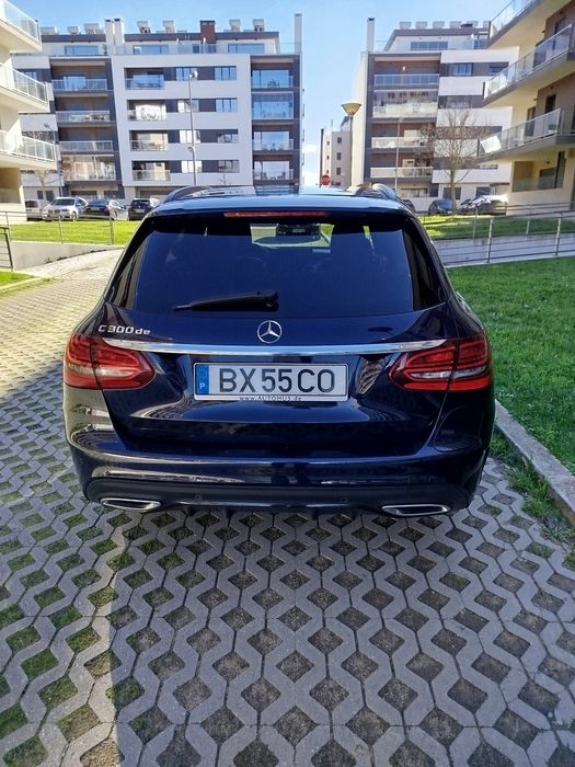 Mercedes C300de AMG Line híbrido