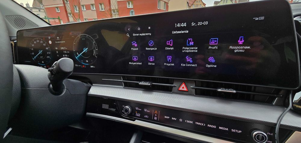 KIA hyundai Polskie Menu Aktualizacja Mapa Naprawa SERWIS dotyk Tuscon i30 i20  Kona Santa Fe Ioniq   Sportage Ceed Rio Niro