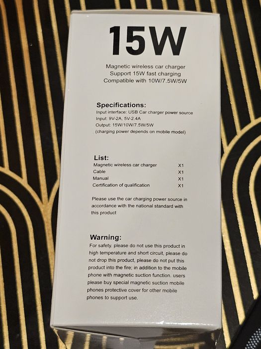 Magnetyczna ładowarka samochodowa