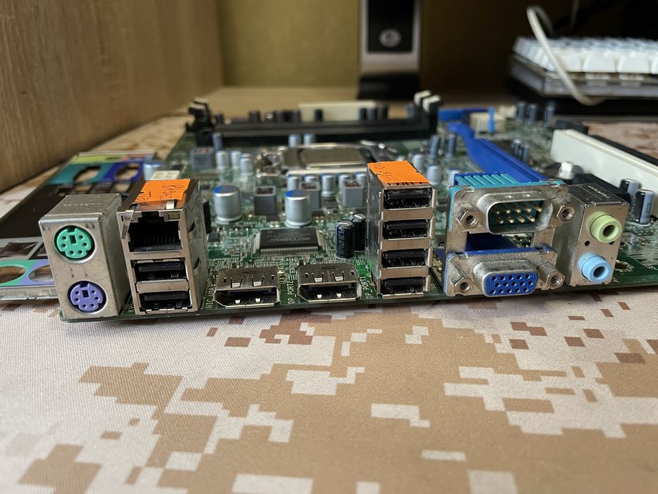 Материнська плата S1155 Dell (0GY6Y8)