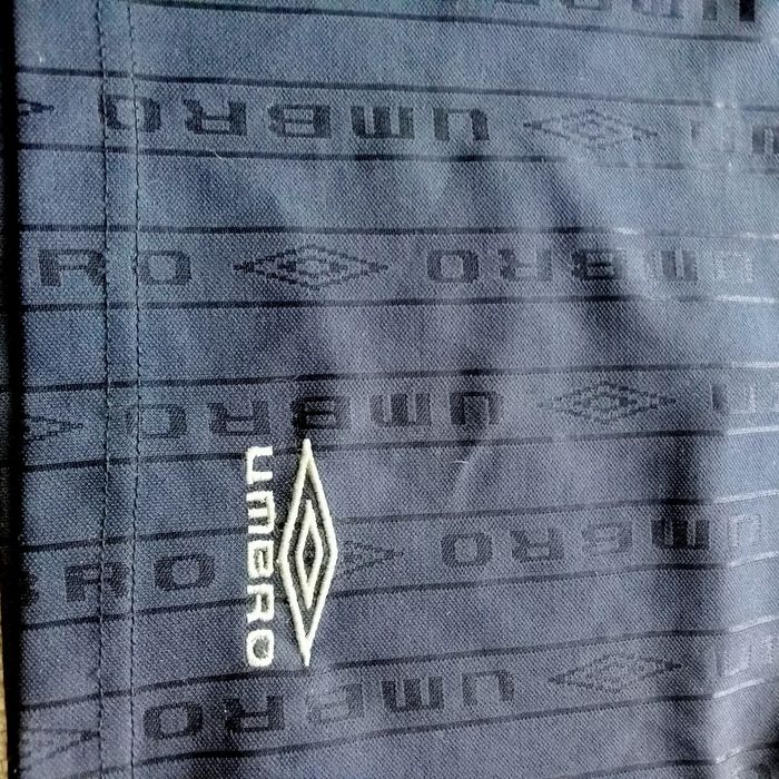 Spodenki sportowe chłopięce Umbro 152