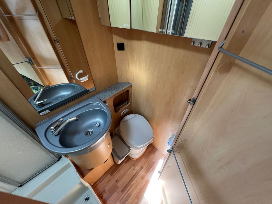 Auto Caravana Dethleffs Advantage