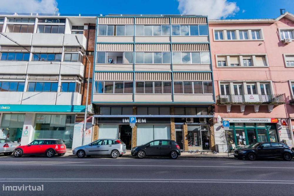 Estúdio - localizado em Baixa Coimbra