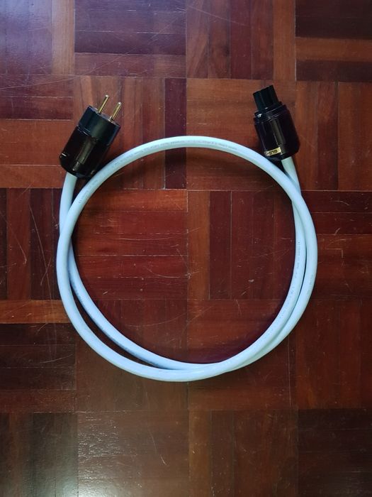 Cabos Alimentação AC 1,5m Supra Lorad para Hi-Fi/PC