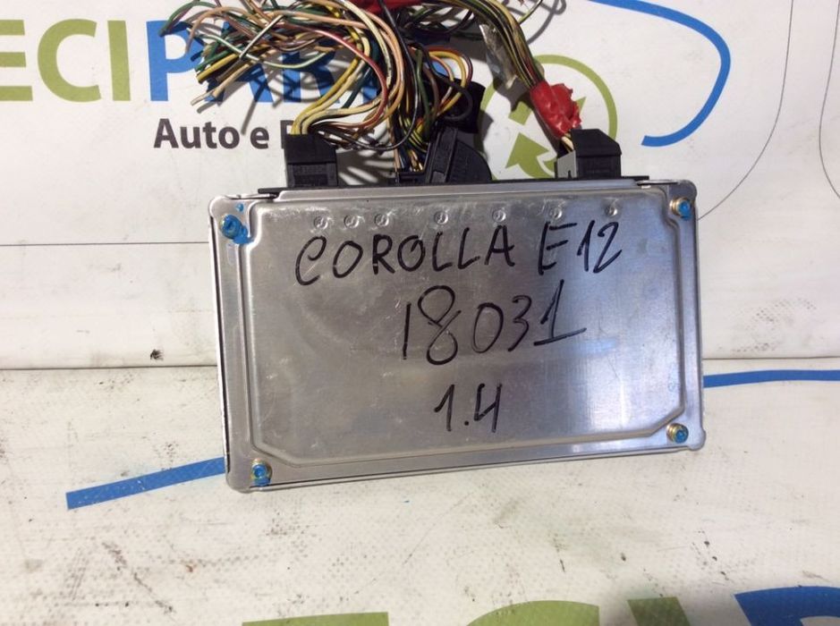 Centralina de motor Toyota Corolla E12 1.4i referência 0261207411
