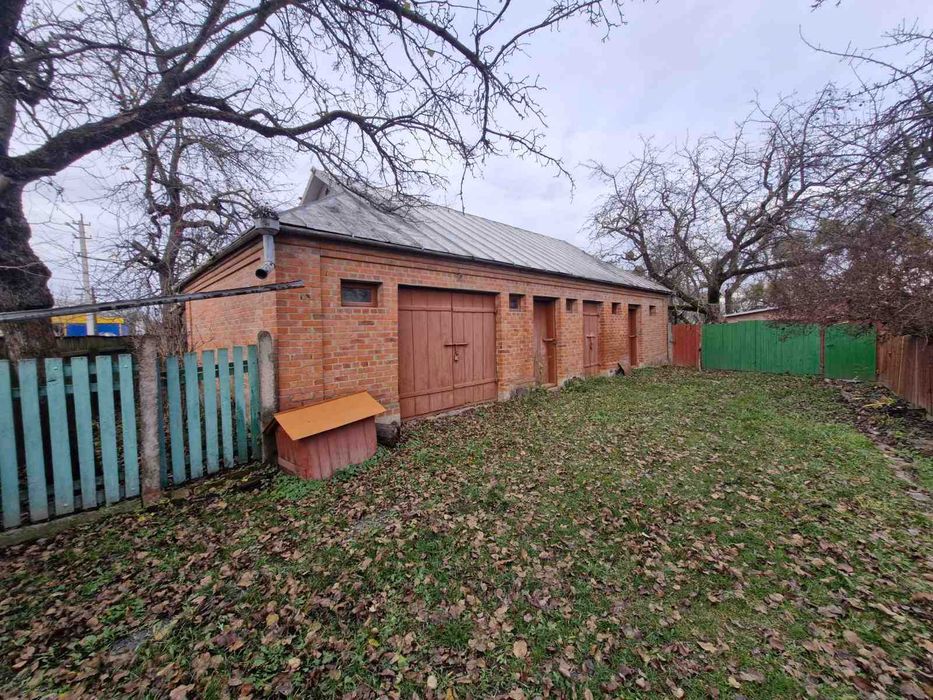 Продаж будинку у селі Дашківці