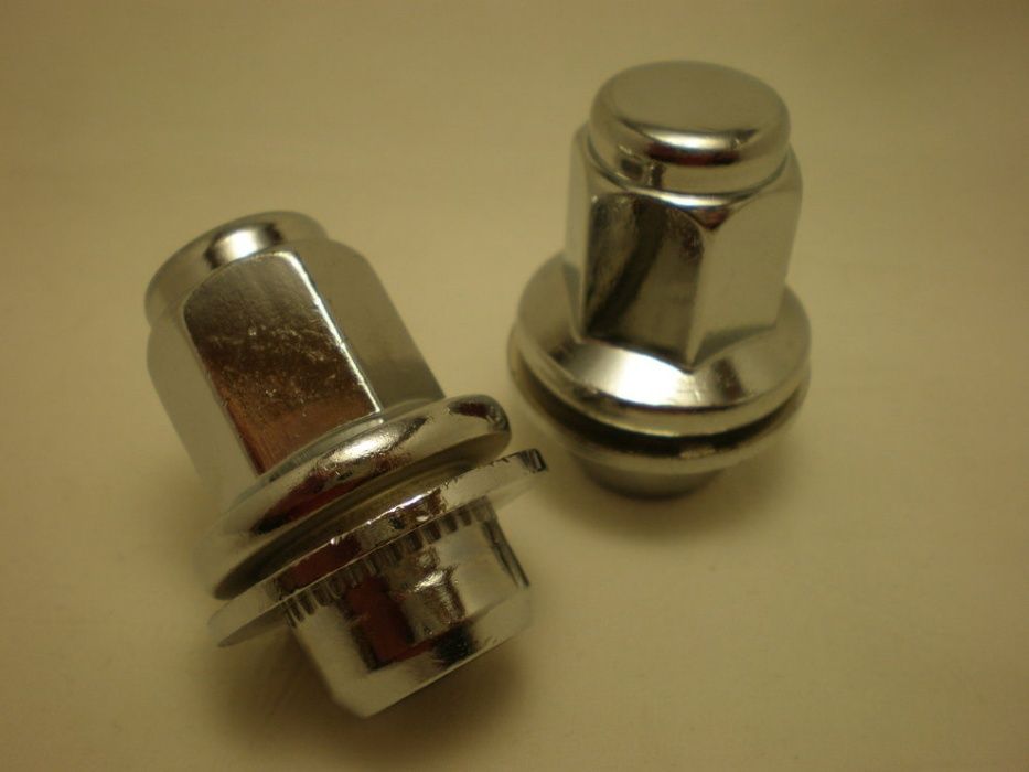 Диски Mitsubishi оригинал можно прикрутить этой гайкой