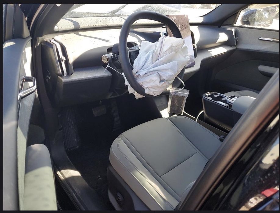 Volvo EX30 2025 AWD Twin Motor Perfomance