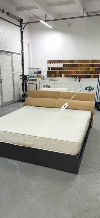 Ліжко з матрасом