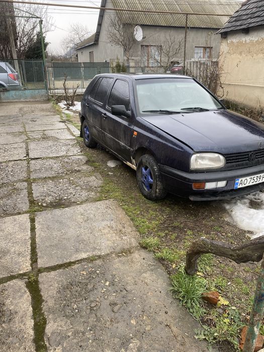 Продам Фольсваген Гольф 1.9 TDI
