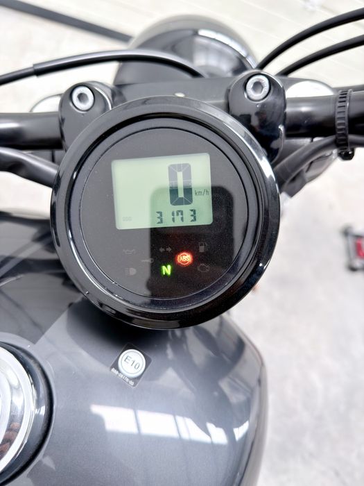 Yamaha bolt XV 950R (2017) – Como Nova | Apenas 3.173 km em estado irrepreensível, praticamente como nova.