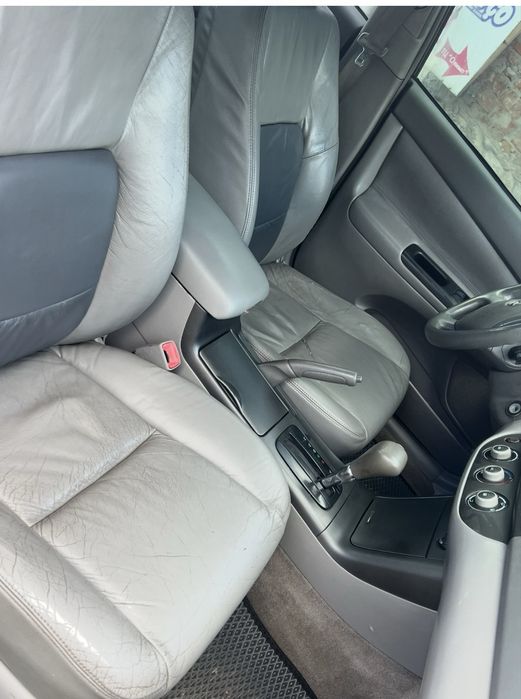 Toyota Camry 30 .