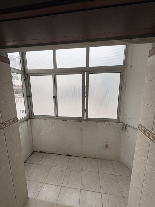 Vende-se Apartamento T3 caldas rainha