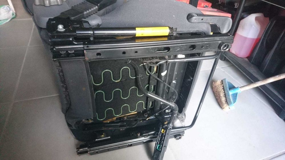 Conjunto bancos / estofos Opel Corsa C 5 portas c/ airbags