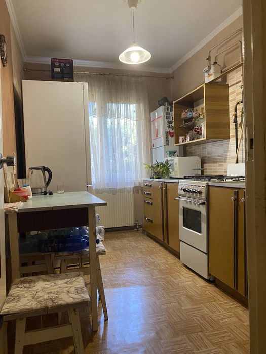 Продається квартира