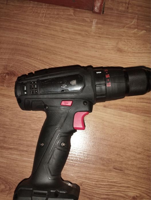 Акумуляторний дриль-шуруповерт Dnipro-M CD-200TH (без АКБ і ЗП)