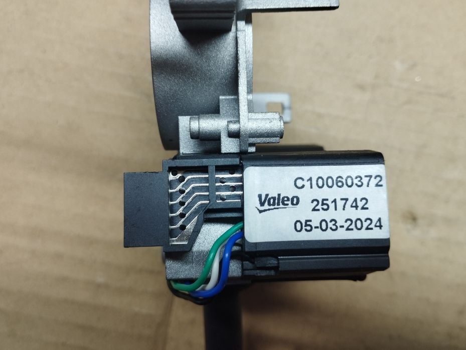 Підрульовий перемикач Mercedes