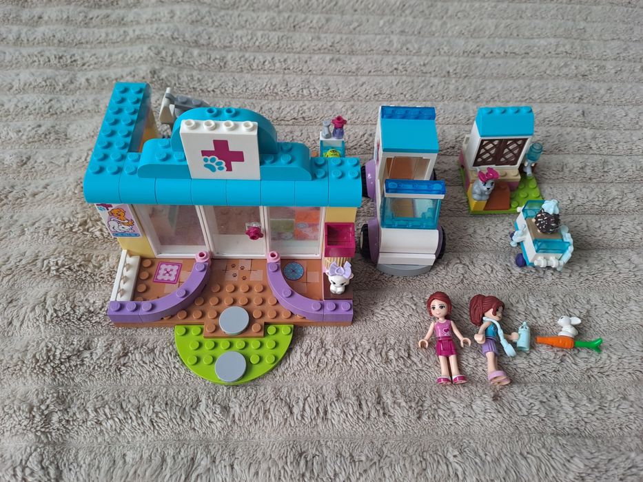 Lego Friends Juniors 10728 Lecznica dla zwierząt Mii
