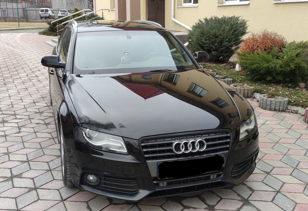 Audi A4 b8 TDI 2.0 S-line  (143 к.с.) 2009 р