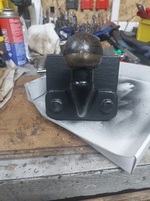 Hak holowniczy nissan pathfinder r51