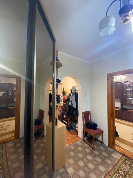 Продаж 3 К. Озерна