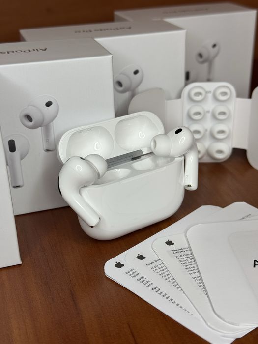 Apple Airpods Pro 3 - Навушники з шумопоглинанням і режимом прозорості