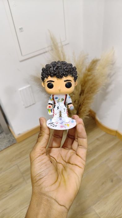 Funko pop personalizado com a suas características