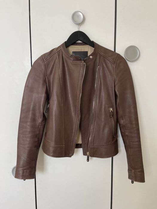 Жіноча шкіряна куртка Massimo Dutti