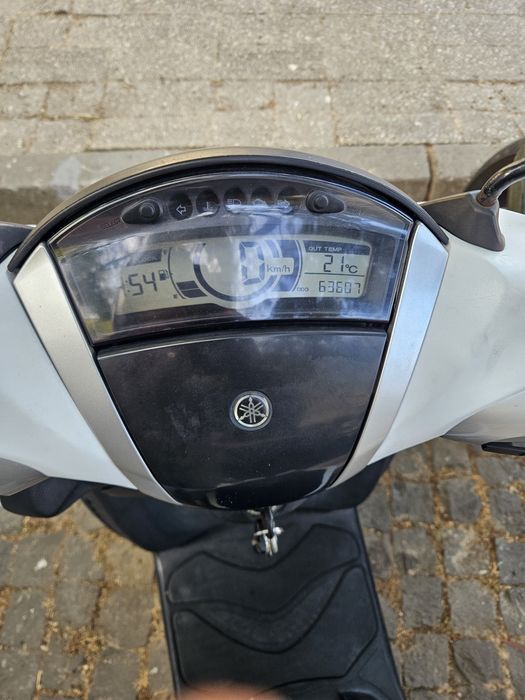 Yamaha xenter 2013