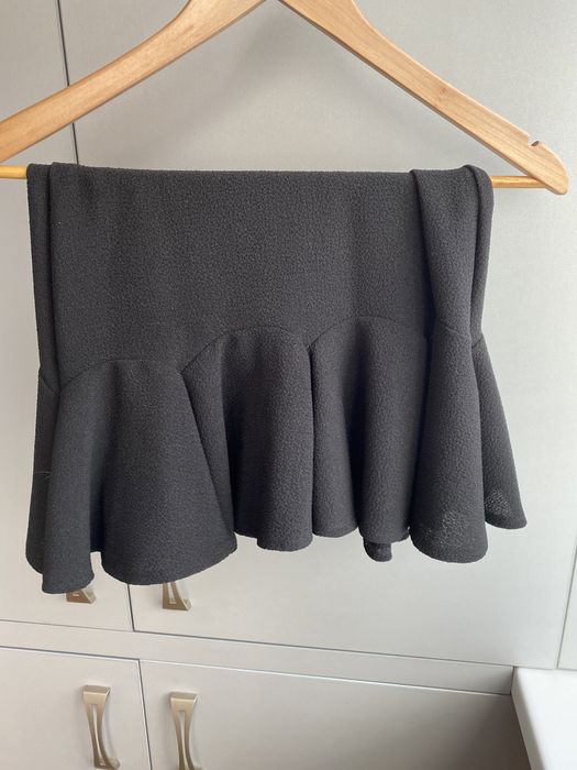 Платье фирмы Zara