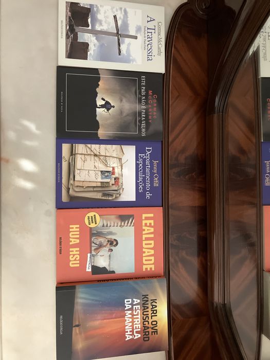 Literatura 50% desconto (ver preço individual)