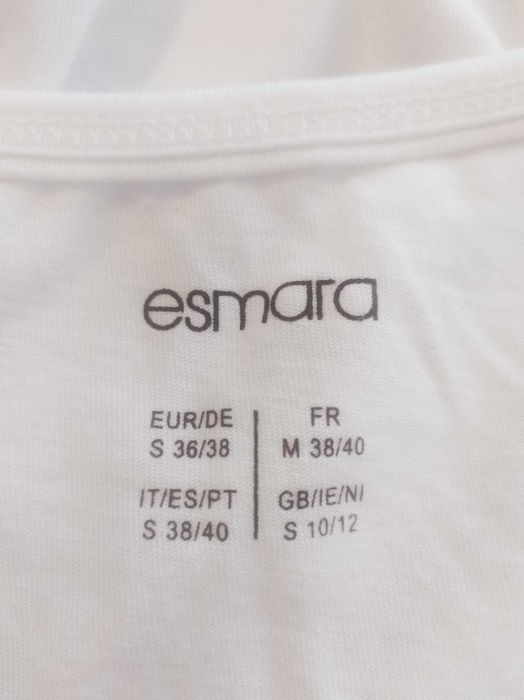 T-shirt branca Nova (Tamanho S/M)