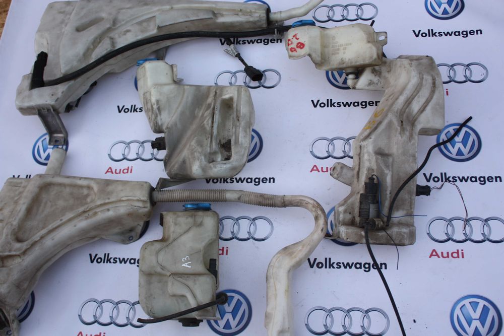 Бачок омывателя Audi A6 C5\ A4 B6 \ Q7 \ A3\ VW Touareg